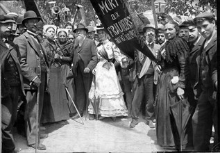 Crise viticole et manifestations des vignerons en 1907.  Meeting de Nîmes, le dimanche 2 juin 1907: