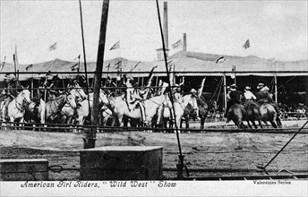 Buffalo Bill's Wild West, cavalières américaines
