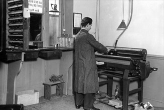Distributeur de billets en 1929