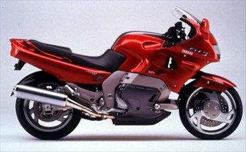 Yamaha, GTS 1000