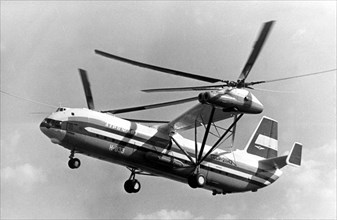 Mi 12 , the largest  helicopter in the world. (1969)