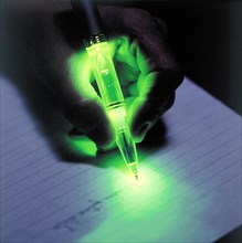 Stylo lumineux Power Glow Night Writing Pen