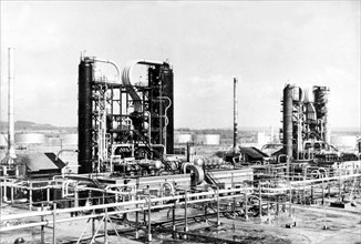 Raffinerie de pétrole de Port-Jérôme, inaugurée en 1933