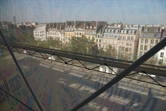 Vue sur les toits de Paris depuis Beaubourg