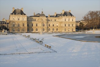 Paris, Jardin du Luxembourg et Palais du Sénat