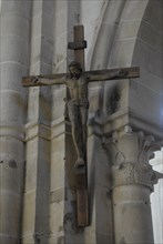 christ, intérieur église Montréal, Montréal en basse Bourgogne, octobre 2009
