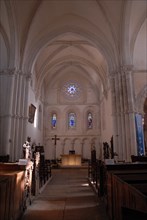 intérieur église Montréal, Montréal en basse Bourgogne, octobre 2009