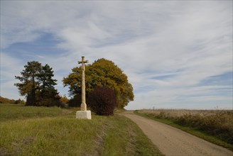 octobre 2009, automne, Bourgogne, croix, paysage croix