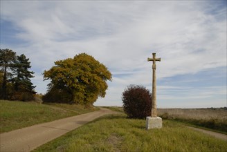 octobre 2009, automne, Bourgogne, croix, paysage croix