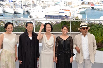 Equipe du film "Vers la lumière", Festival de Cannes 2017