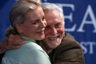 Kirk Douglas et Lauren Bacall