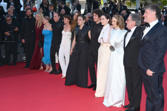Montée des marches du film "Vie privée"