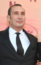 Zinedine Soualem