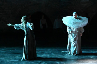 Festival d'Avignon IN 2025: "Le soulier de satin"