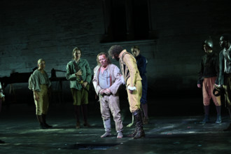 Festival d'Avignon IN 2025: "Le soulier de satin"