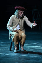 Festival d'Avignon IN 2025: "Le soulier de satin"