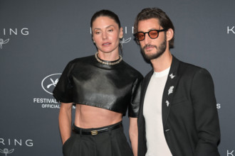 Natasha Andrews, Pierre Niney