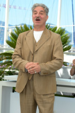 Simon Abkarian