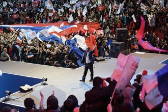 Meeting de François Hollande au Palais Omnisports de Paris Bercy