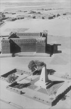 Tombe de Charles de Foucauld et le fort de Tamanrasset