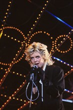 Kim Wilde, 1983