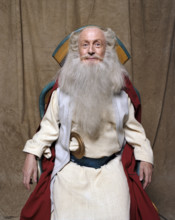 Claude Rich dans Astérix & Obélix : Mission Cléopâtre