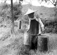 Travaux agricoles dans la région de Sai Kung, en Chine