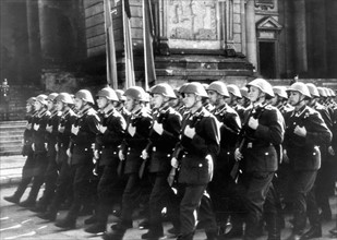May parade of the "National Popular Army" in 1985