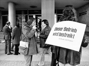 Grève des imprimeurs aux éditions Axel-Springer