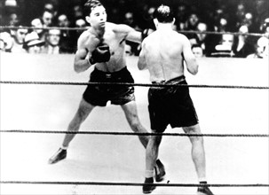 Boxing match between Max Schmeling and Jack Sharkey