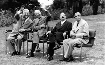 Les représentants politiques des quatre grandes puissances, en 1955