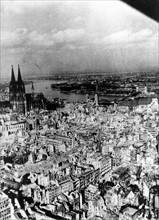 Cologne bombardée, 1943