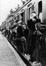 Train bondé dans l'Allemagne de l'après-guerre, en 1947