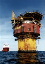 Plate-forme pétrolière "Brent Spar"