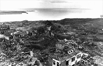 Installations militaires détruites sur l'île d'Helgoland, 1947