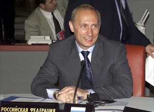 Vladimir Poutine lors du sommet du G8 à Gênes (2001)