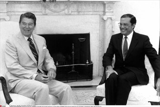 Ronald Reagan et Nicholas Ardito Earletta à Washington (1985)