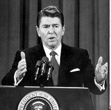 Ronald Reagan en conférence de presse à la Maison Blanche (1981)