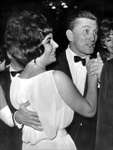 Kirk Douglas et Elizabeth Taylor à Rome, 1961