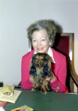Olga CHEKHOWA with dachshund