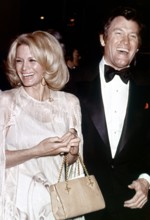 Angie DICKINSON with Earl HOLLIMAN, 1976