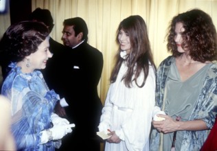Queen Elizabeth II, Jane BIRKIN and Lois CHILES