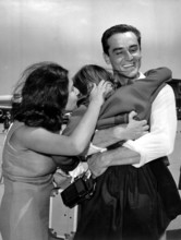 Shelley WINTERS with Paola and Vittorio GASSMAN