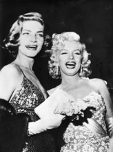 Lauren BACALL and Marilyn MONROE, 1954