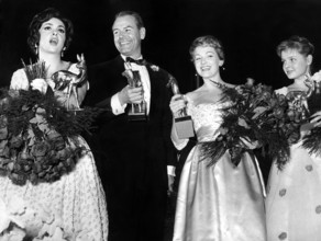 Bambi Awards 1959: LOLLOBRIGIDA, FISCHER, LEUWERIK and SINJEN, Karlsruhe