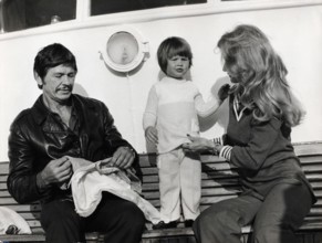 Charles BRONSON + Jill IRELAND and their daughter Zuleika