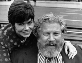 Peter USTINOV with his wife Helene DU LAU d'Allemans, 1972
