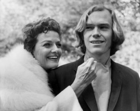 Jane RUSSELL with her adopted son Thomas KAVANAGH, London 1968