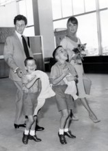 Elizabeth TAYLOR with Eddie FISHER and children