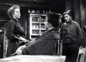 Inge MEYSEL in a film scene from 'The Beaver's Fur'